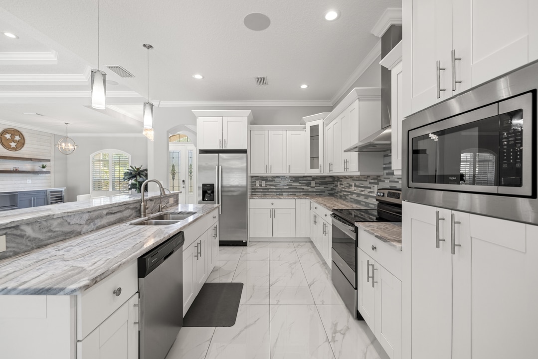 Property p4 image 13